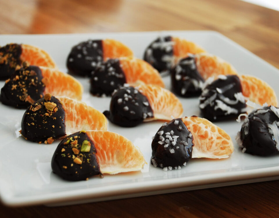 Chocolate-dipped tangerines